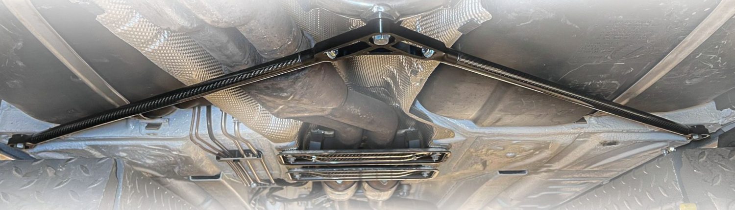 V-Strebe und Querverbinder montiert